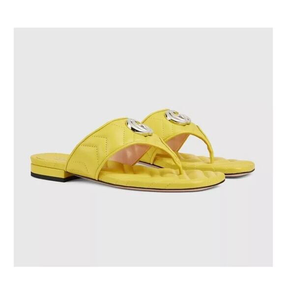 Gucci Marmont Chevron Double G 38/ US 8 Thong Sandals Lime Yellow Leather NIB - Picture 1 of 14